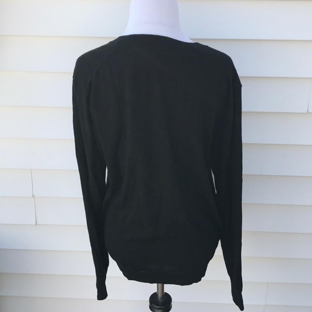 Burberry pull over sweaters excellent condition - Picture 4 of 7